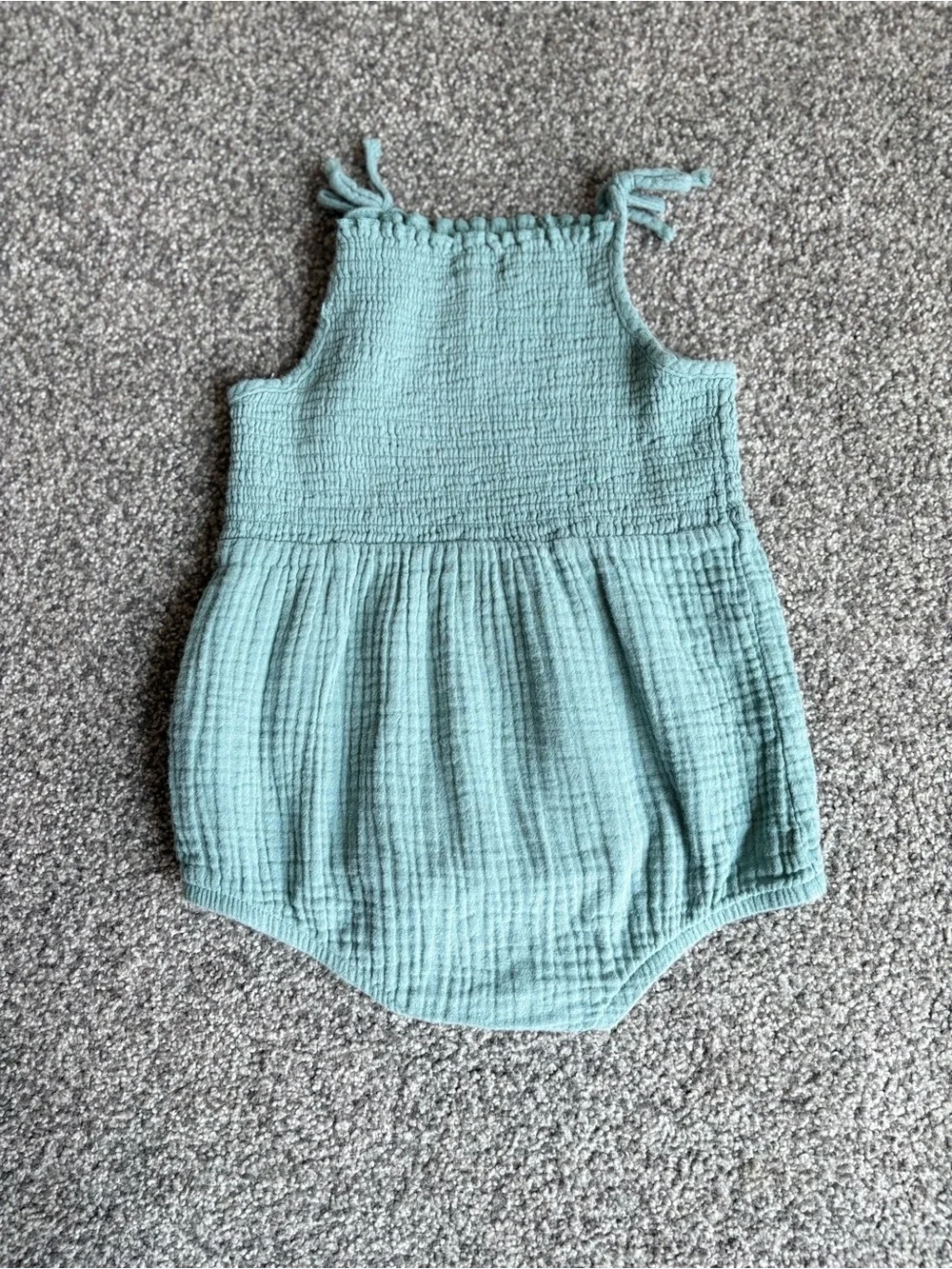 Grayson Mini Soft Textured Teal Baby One-Piece Romper Size 18 months